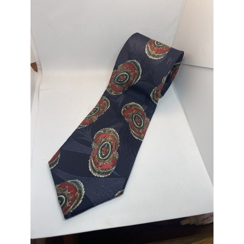 Wembley Starshine Prints Navy Blue‎ Red Gold Paisley Necktie Gentleman Preppy